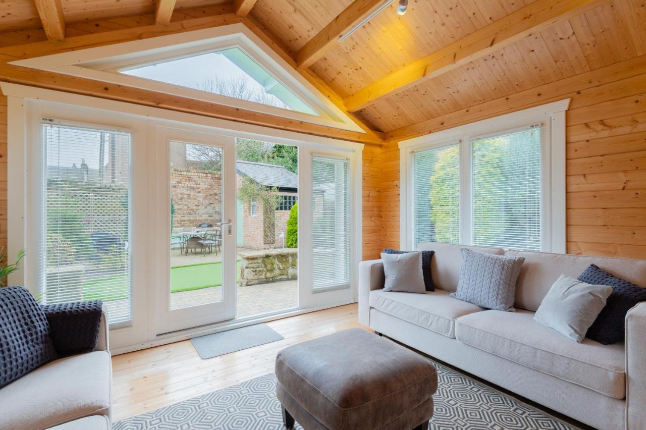 138 North Street - Luxury 2 Bed 2 Bath With Secret Garden, Summerhouse, Putting Green 圣安德鲁斯 外观 照片