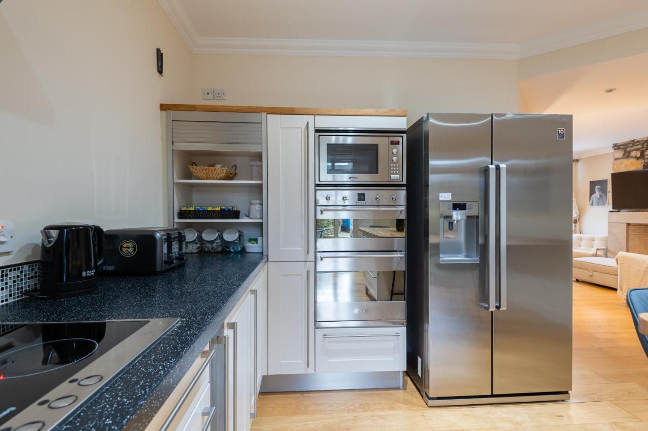 138 North Street - Luxury 2 Bed 2 Bath With Secret Garden, Summerhouse, Putting Green 圣安德鲁斯 外观 照片